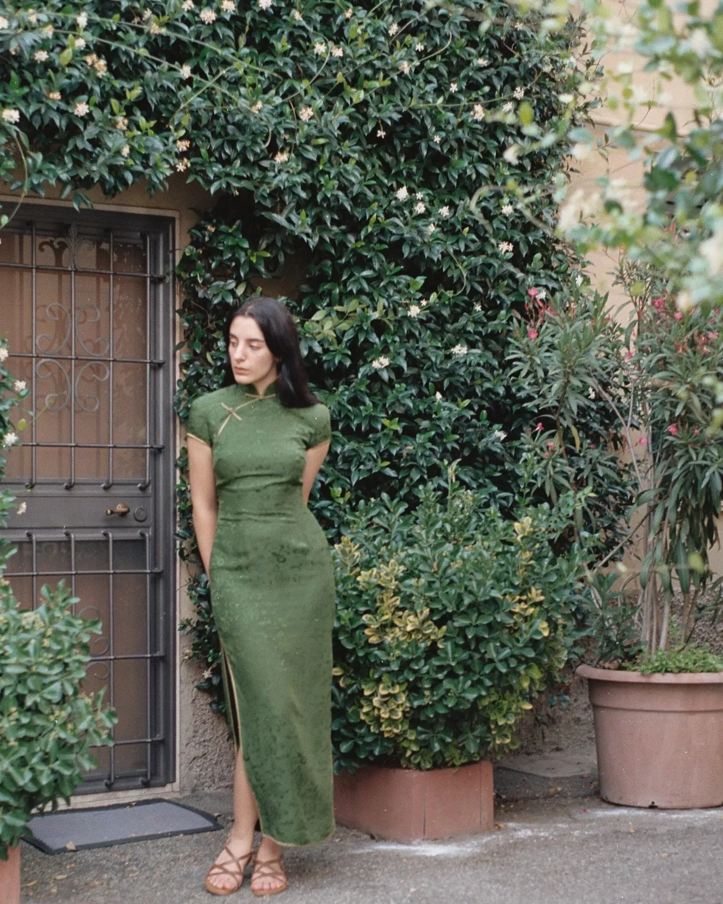 1990s Shanghai Tang silk muted green cheongsam dress