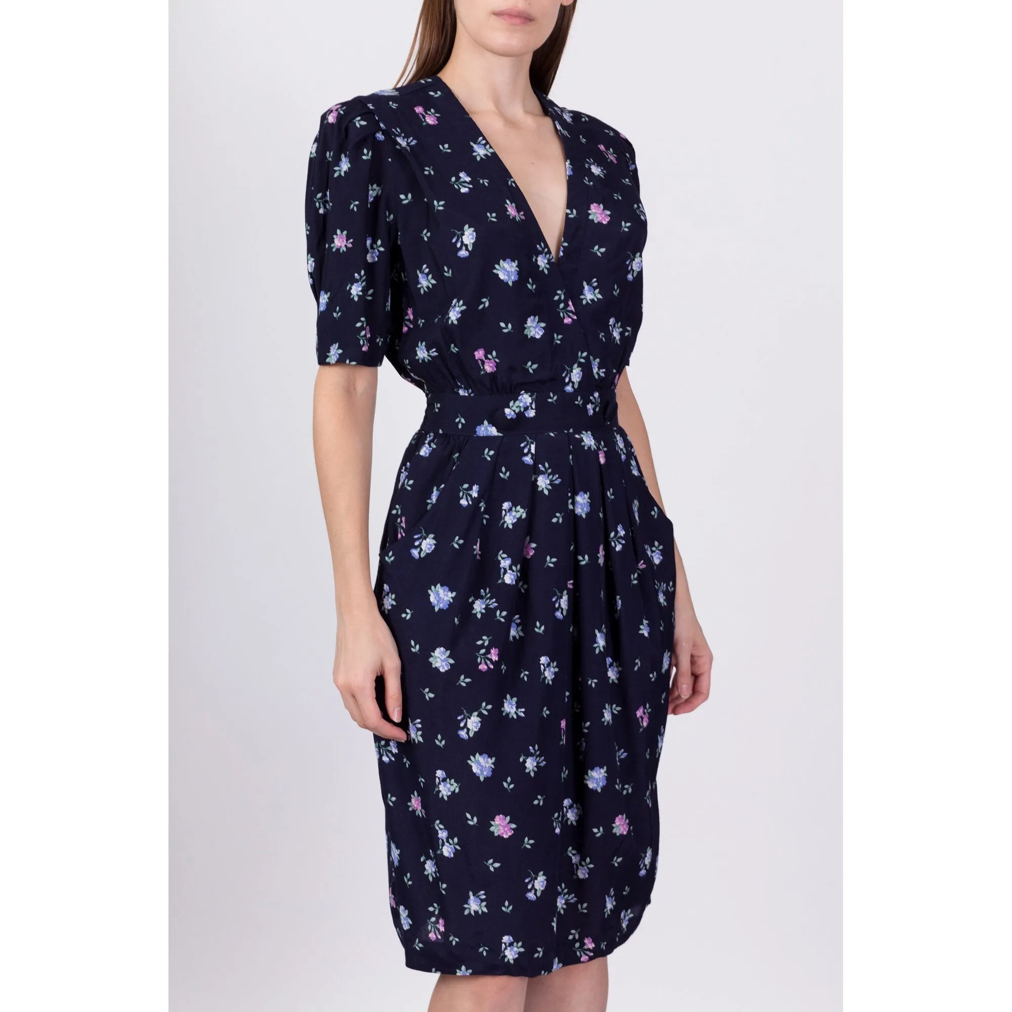 80s 90s Navy Blue Floral Deep V Dress - XS to Small