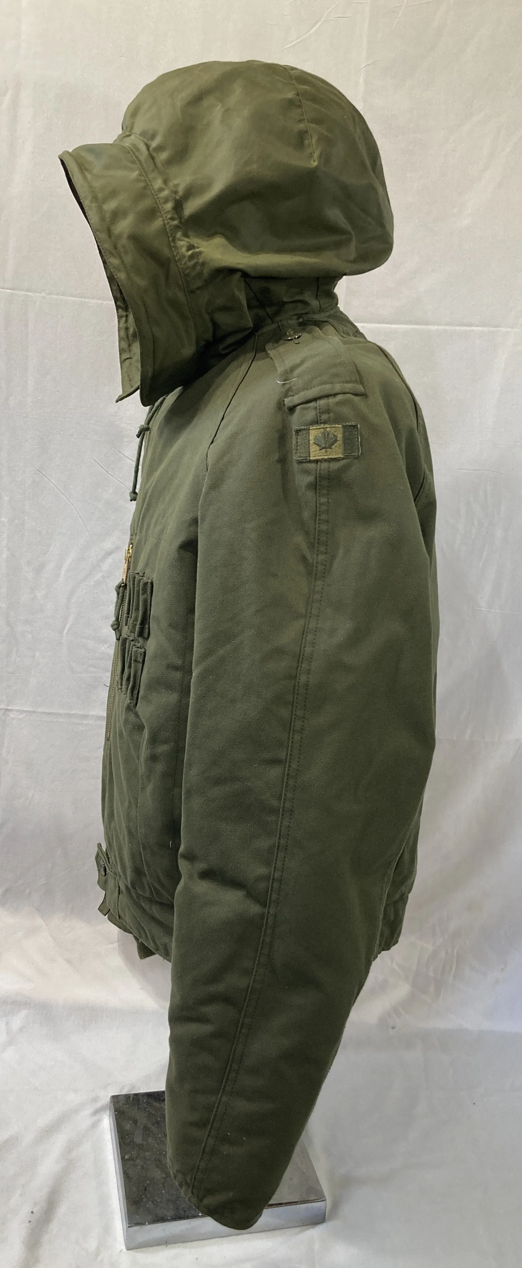 Canadian Combat Vehicle Crew Cold Weather Jacket * Rare * Fashionable *