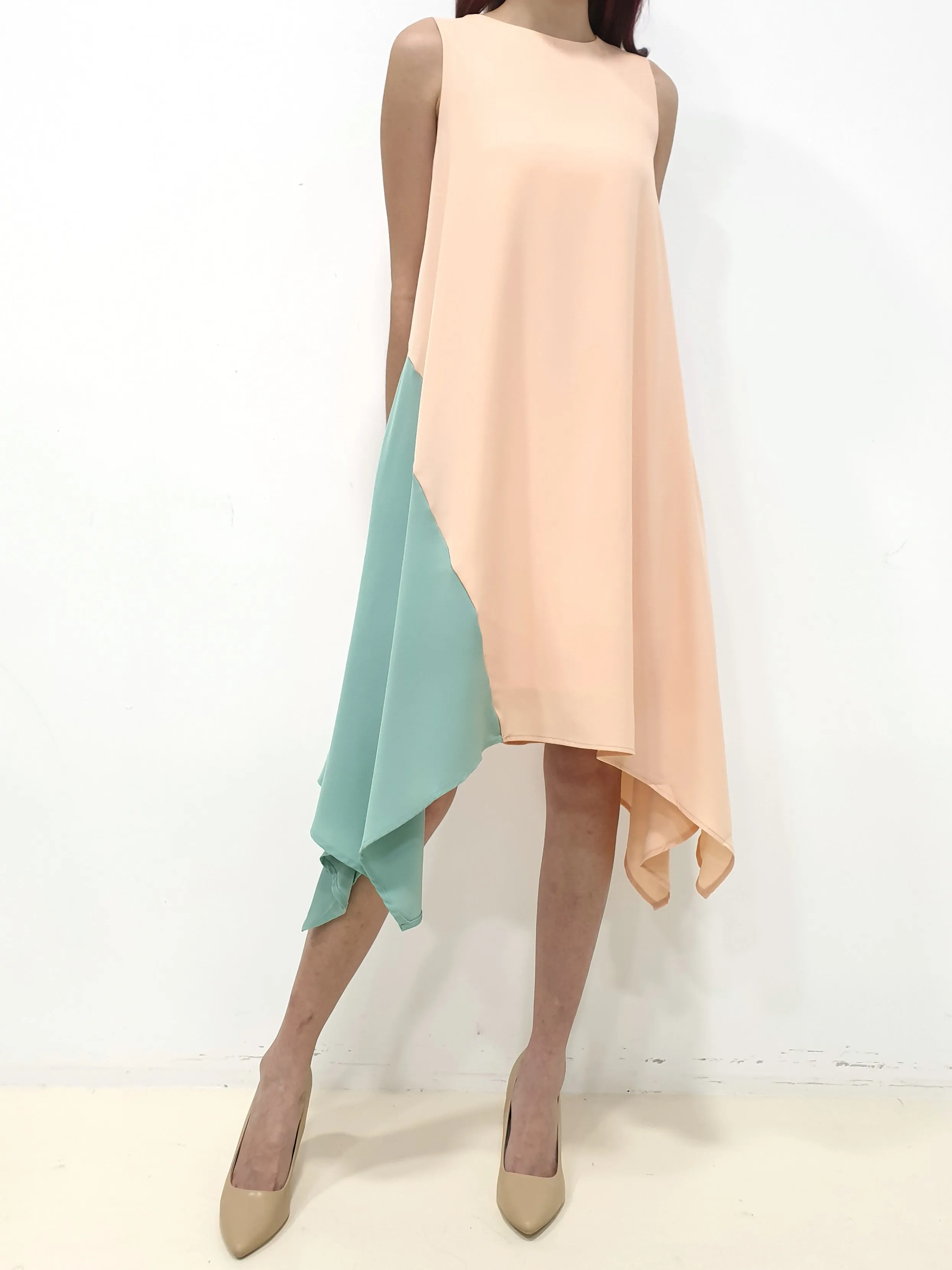 Colourblock Handkerchief Swing Dress - Peach (Non-returnable)