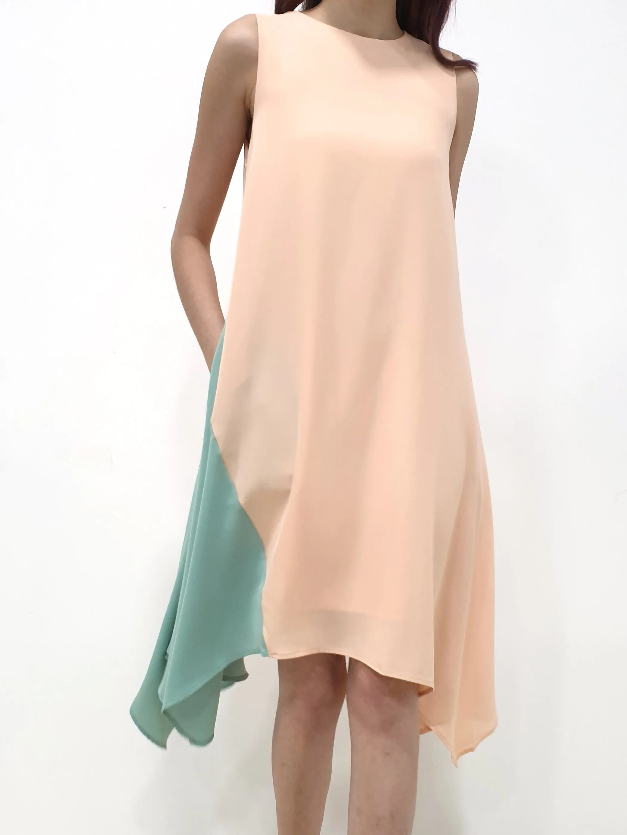 Colourblock Handkerchief Swing Dress - Peach (Non-returnable)