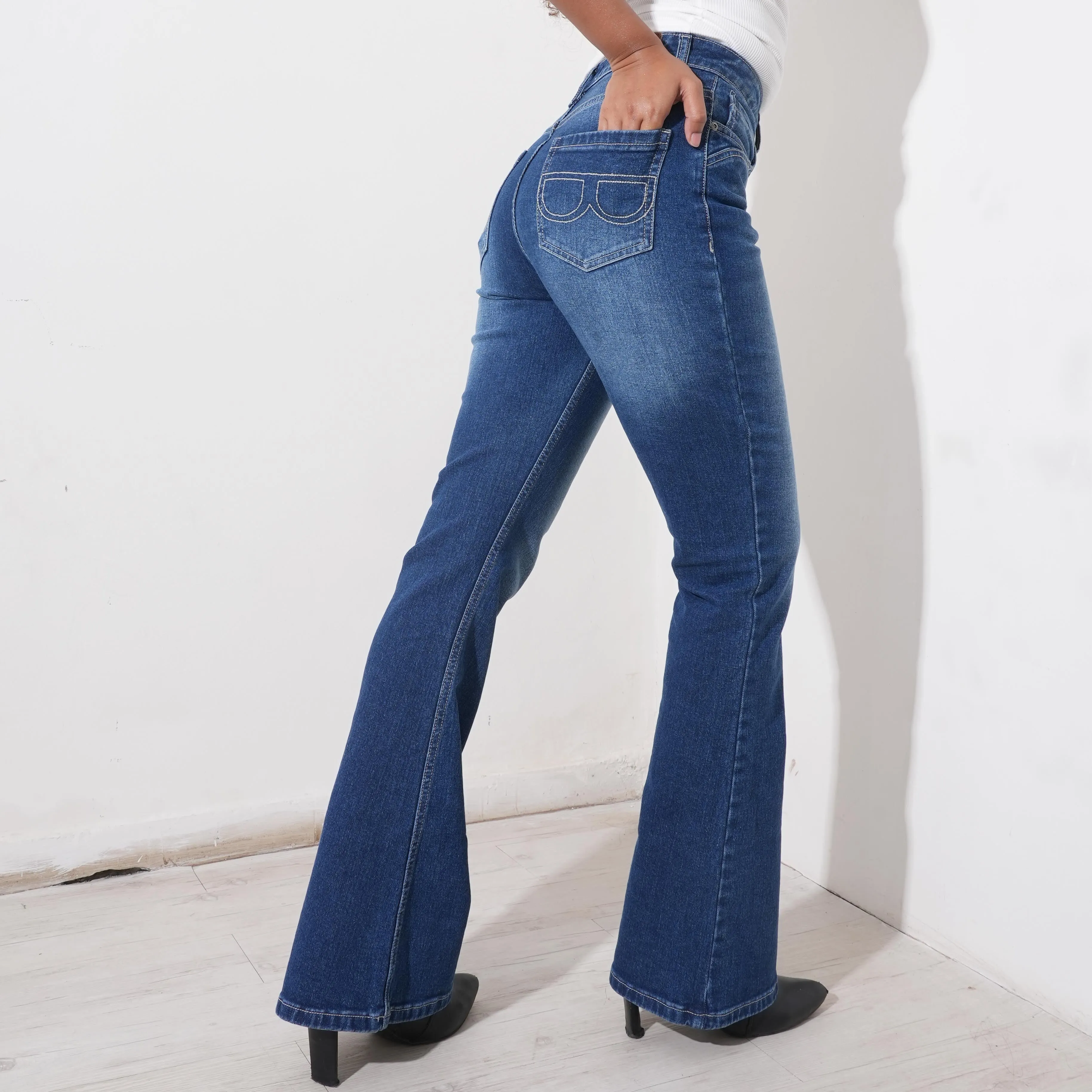 JULIA FLARE JEANS