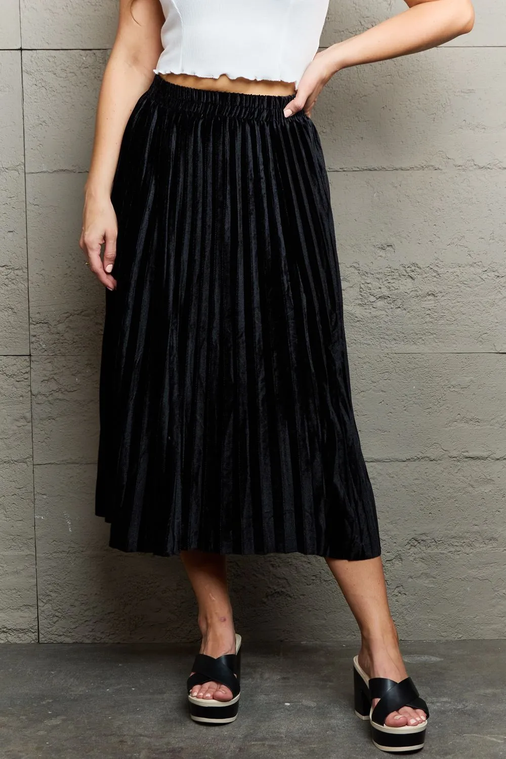 Pleated Flowy Midi Skirt