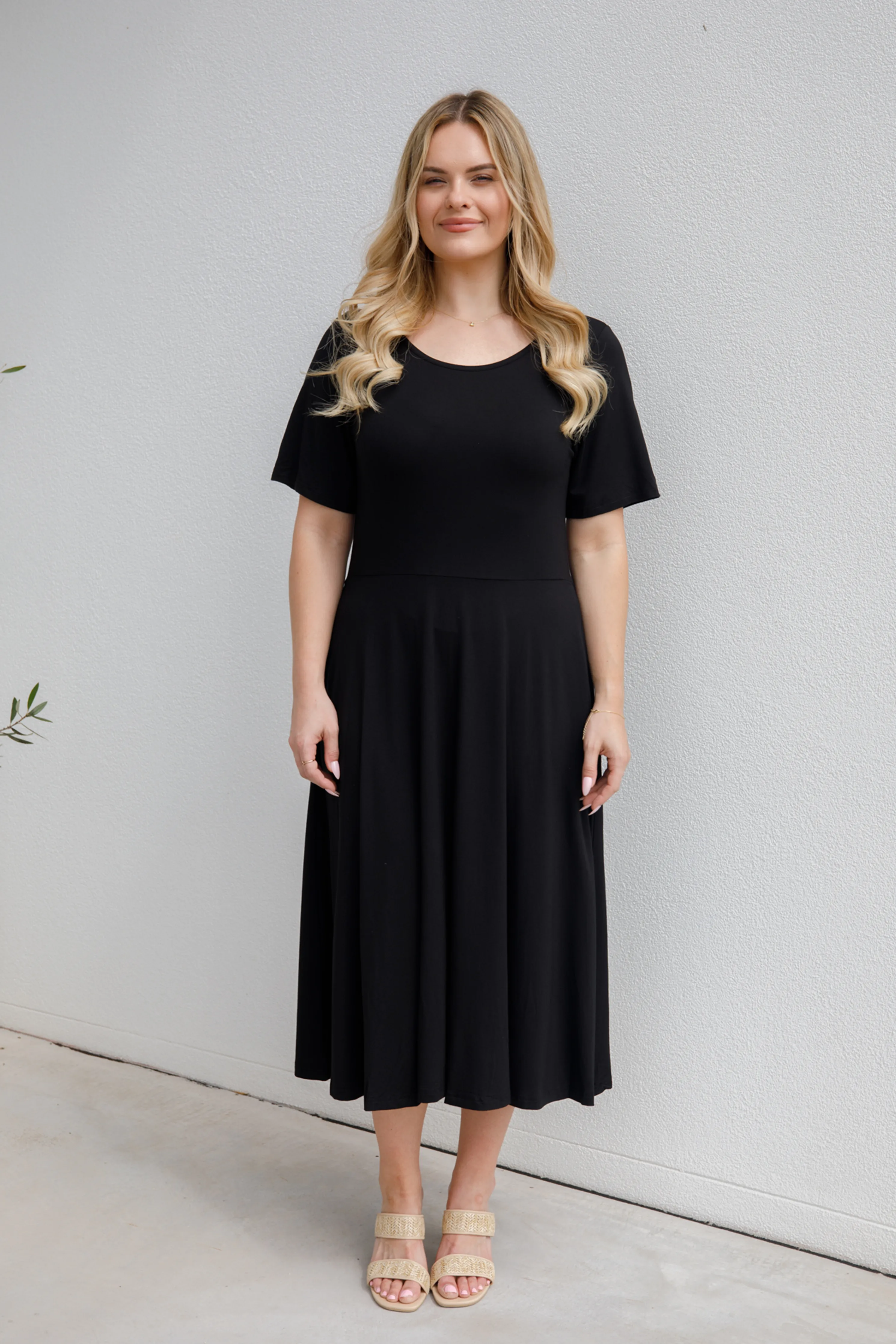 Short Sleeve Penelope Dress | Black