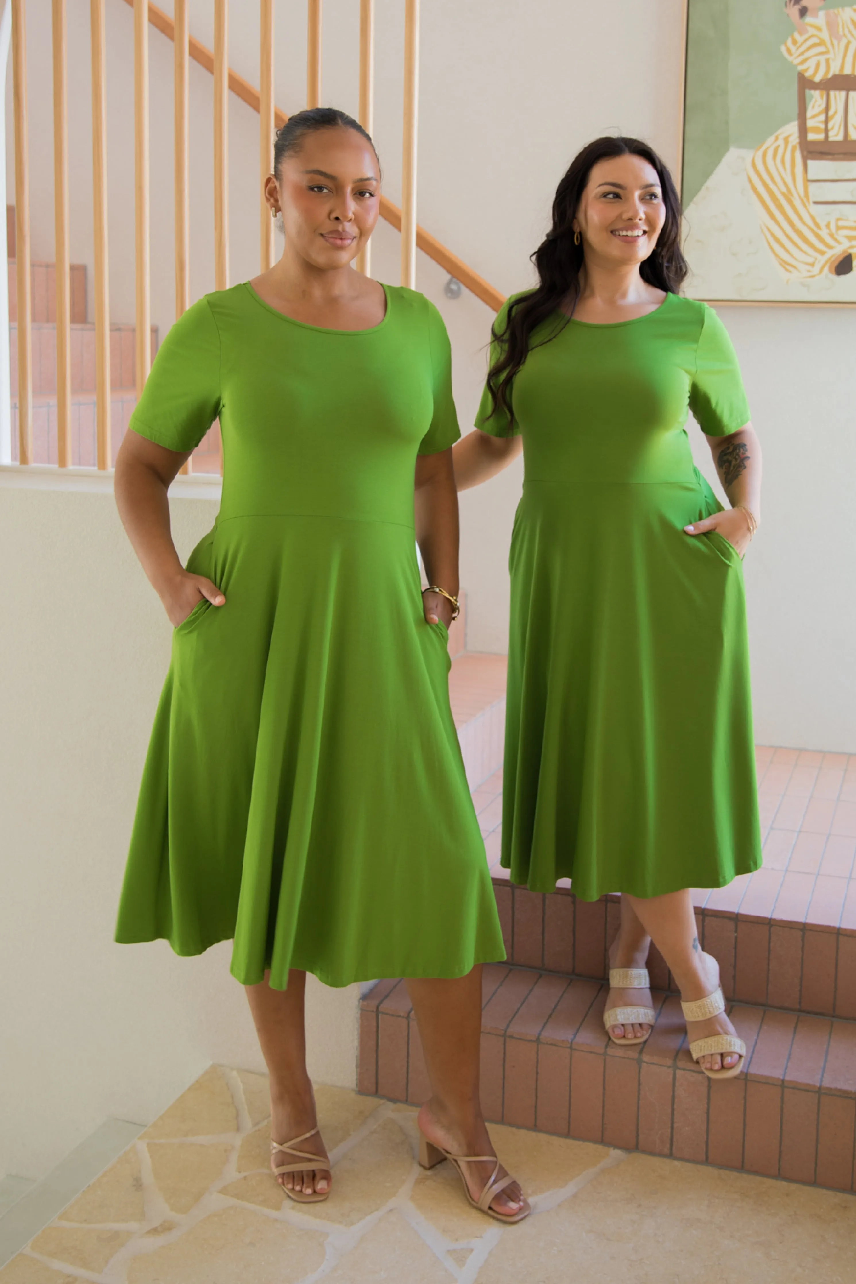 Short Sleeve Penelope Dress | Cucumber Martini