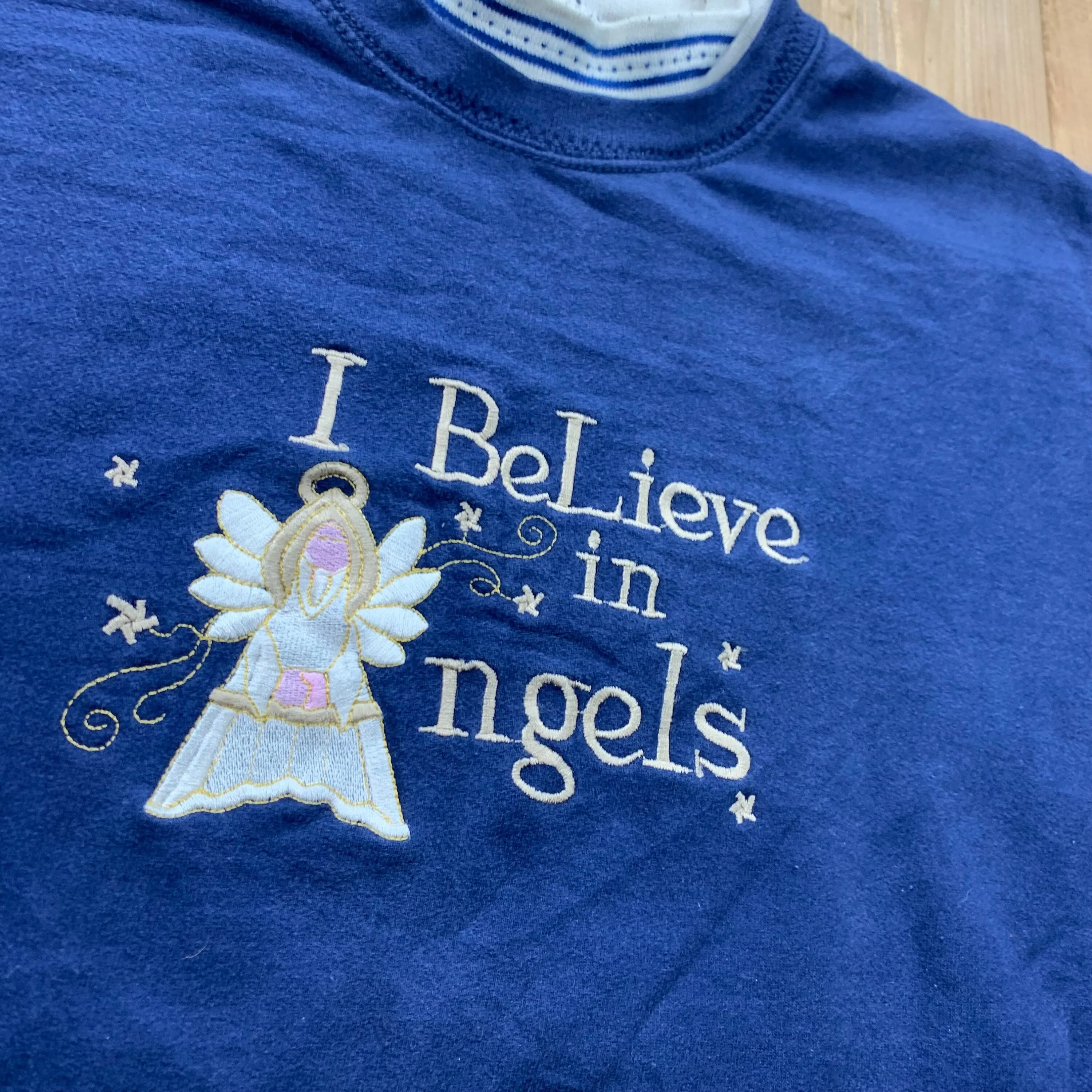 Vintage "I Believe In Angels" Embroidered Crewneck