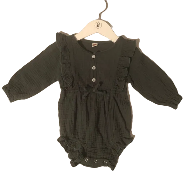 YOUNGER TREE GREEN LINEN RUFFLE ONESIE (SZ 3T)